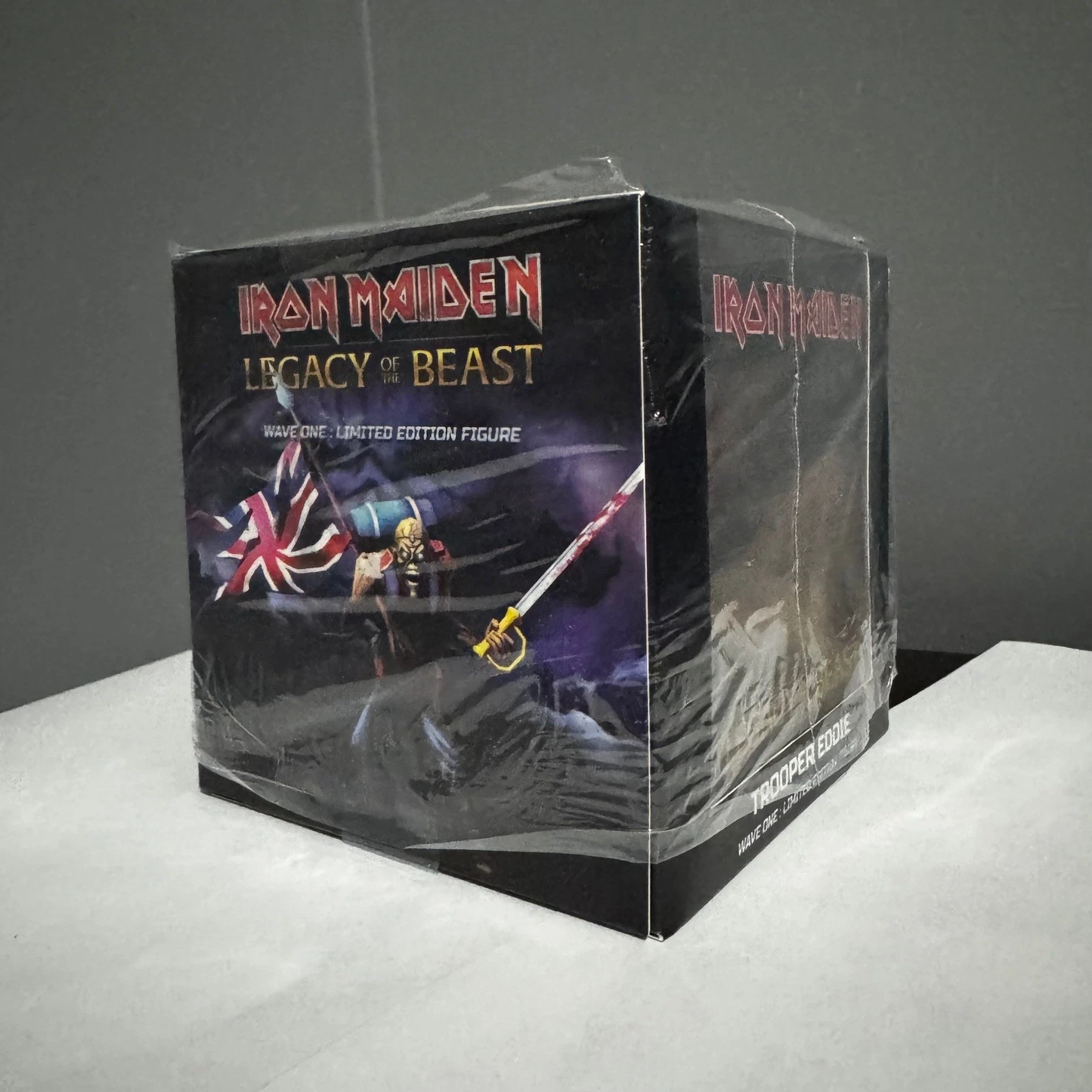Iron Maiden Eddie Figure The Trooper Legacy of the Beast NIB 4" 1:24