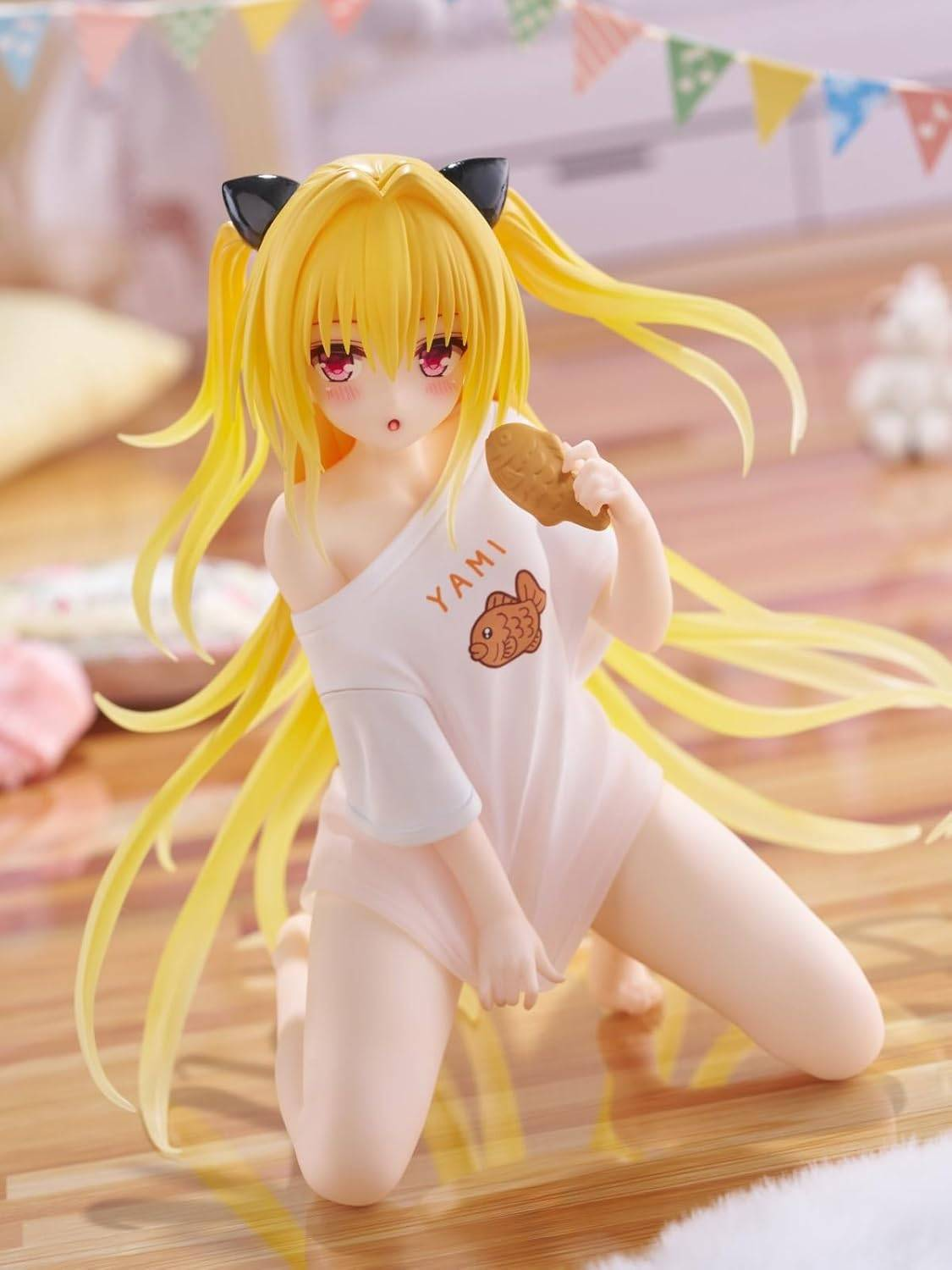 To LOVE Ru Darkness Figure Desktop Cute Golden Darkness Yami Roomwear Ver.