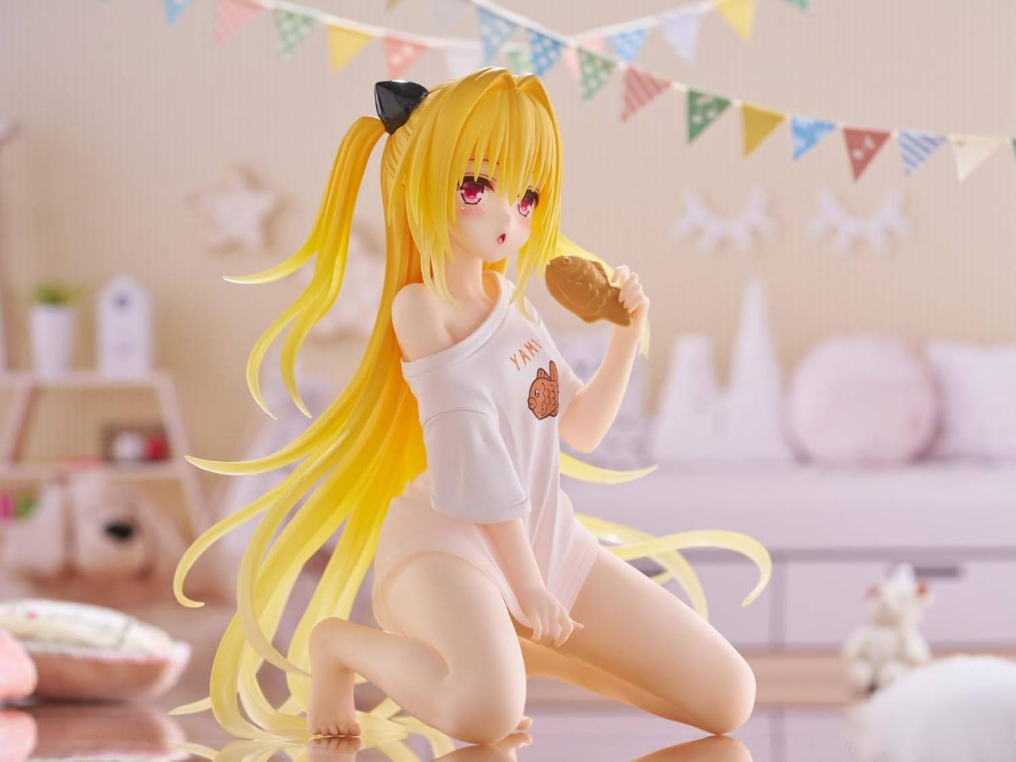 To LOVE Ru Darkness Figure Desktop Cute Golden Darkness Yami Roomwear Ver.